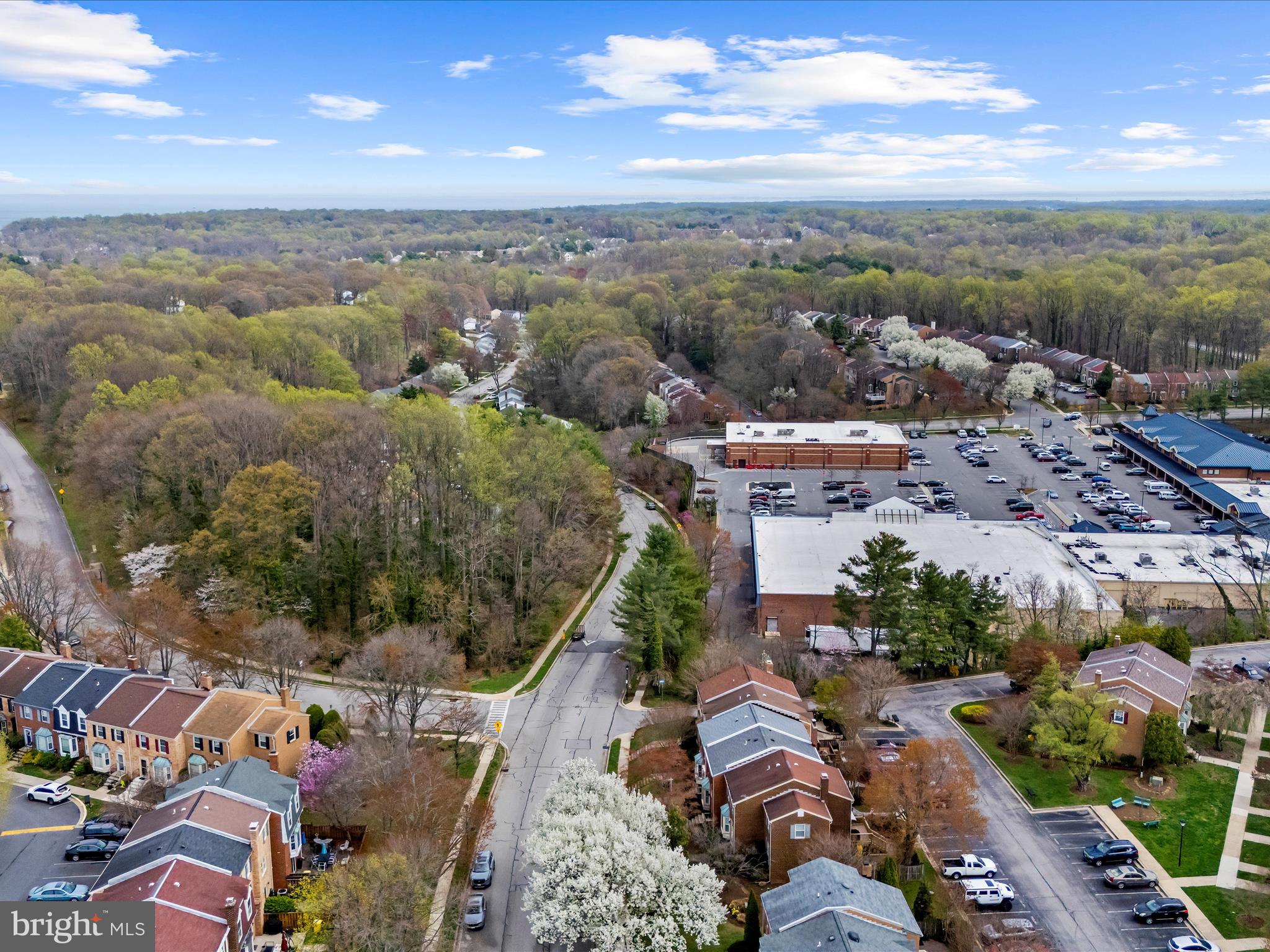 BAY HILLS TANGLEWOOD - Residential