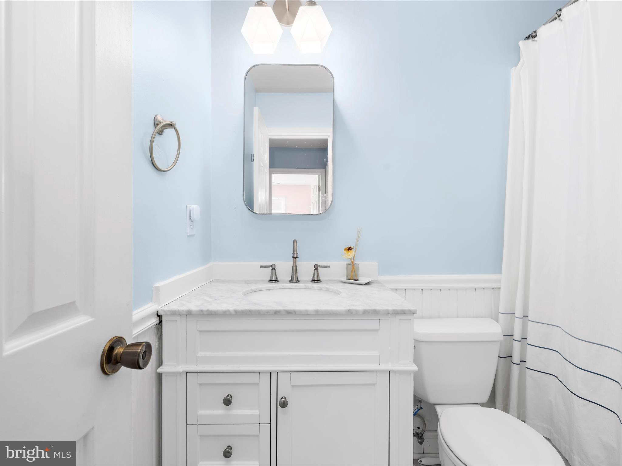 BAY HILLS TANGLEWOOD - Residential