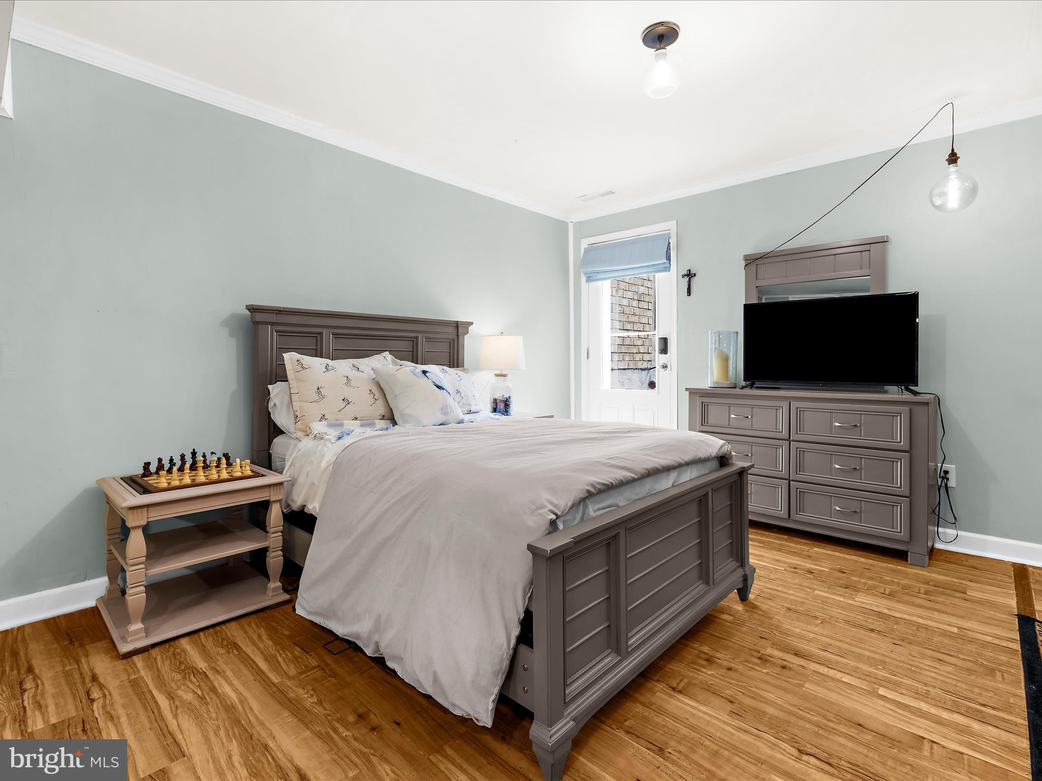 BAY HILLS TANGLEWOOD - Residential