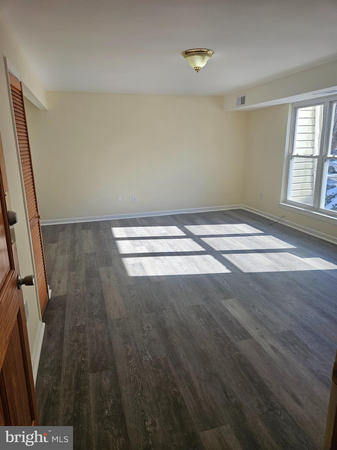 BELLS CORNER - Residential