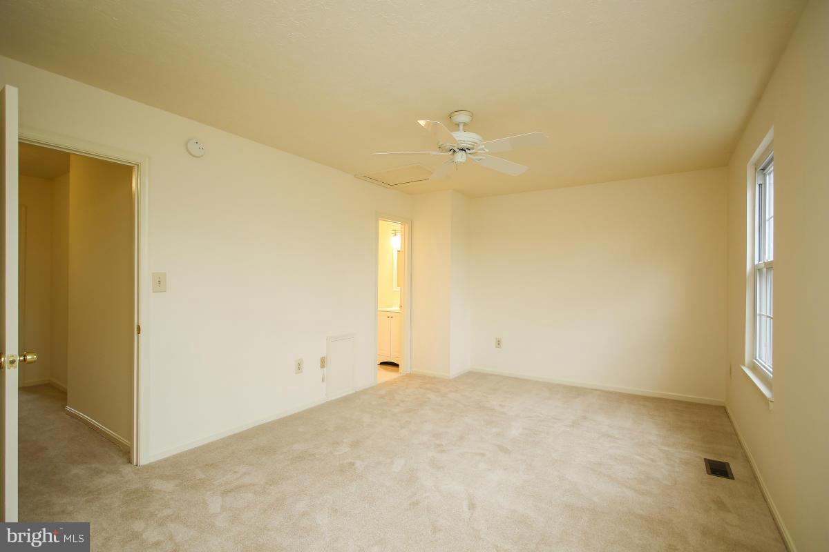 GLEN ORA - PLAT 9 - Residential