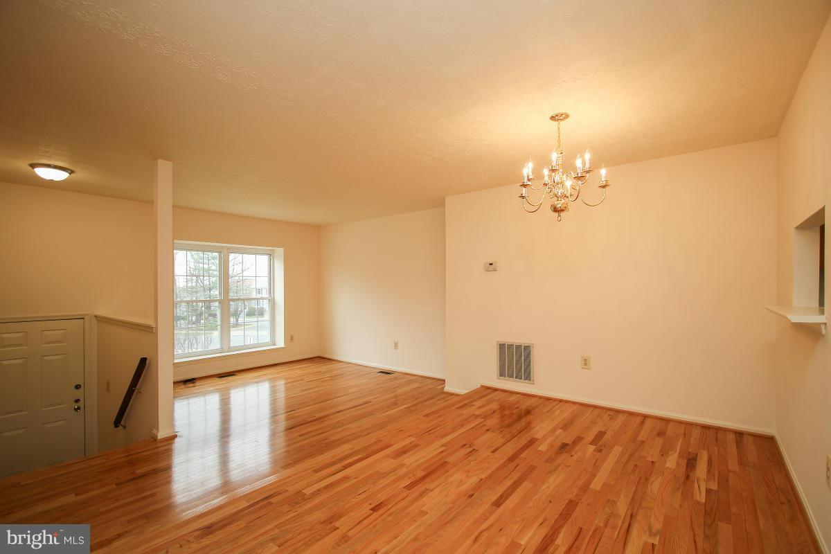 GLEN ORA - PLAT 9 - Residential