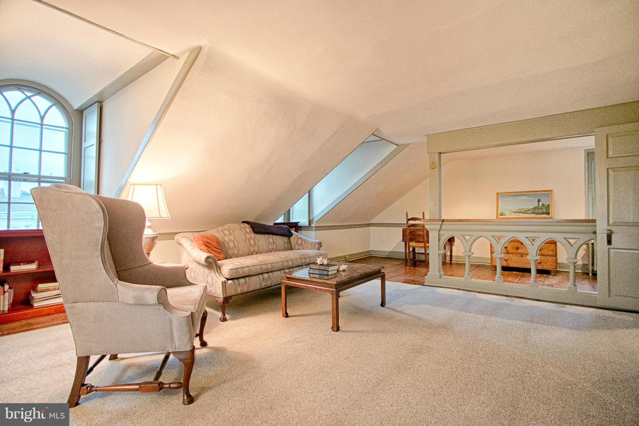 OLD TOWN - Residential