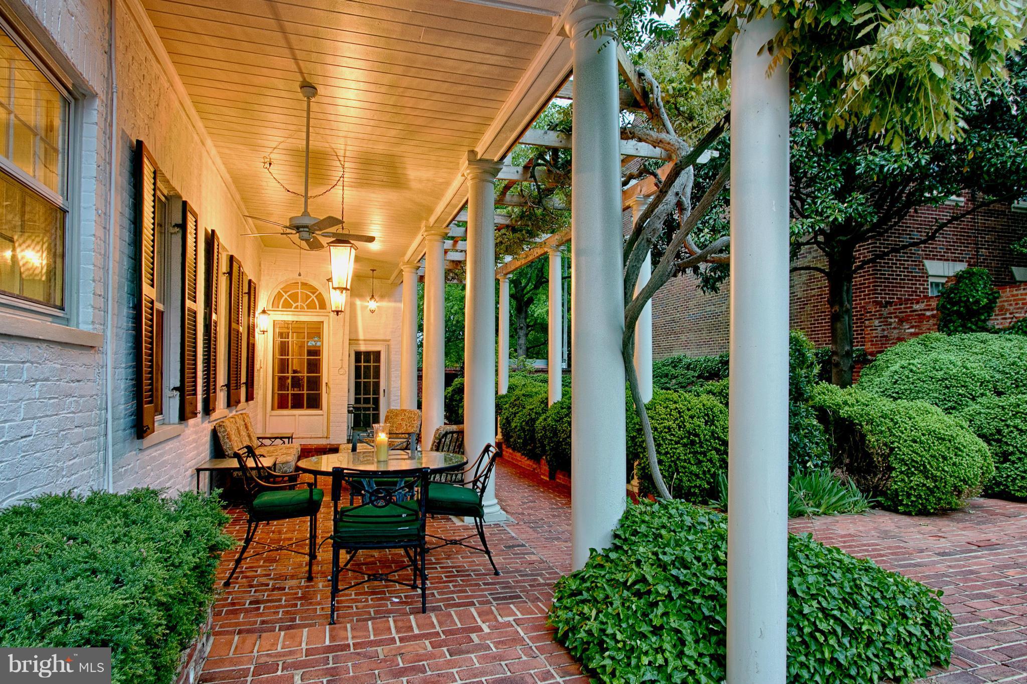 OLD TOWN - Residential