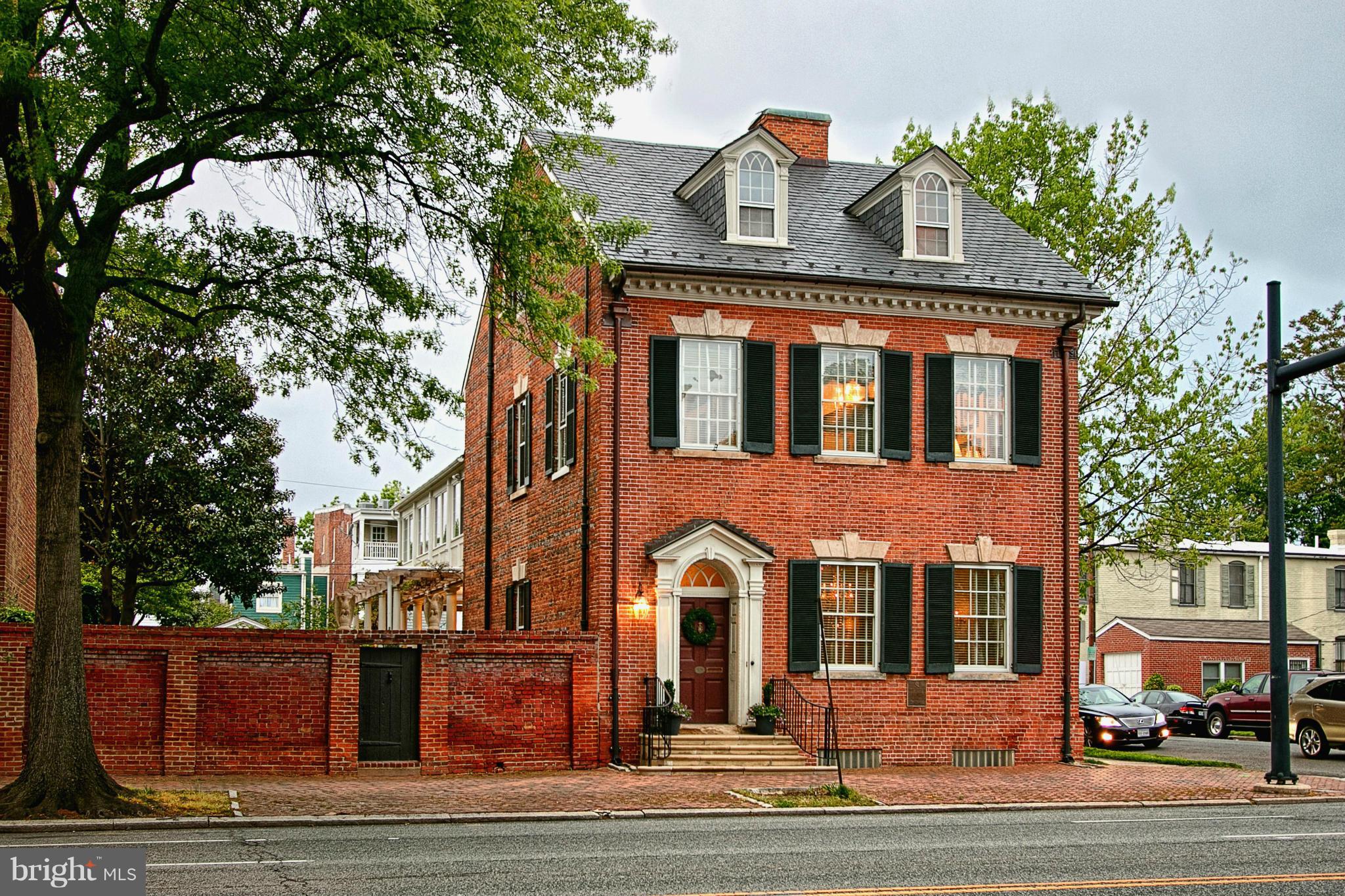 OLD TOWN - Residential