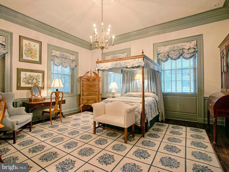 OLD TOWN - Residential