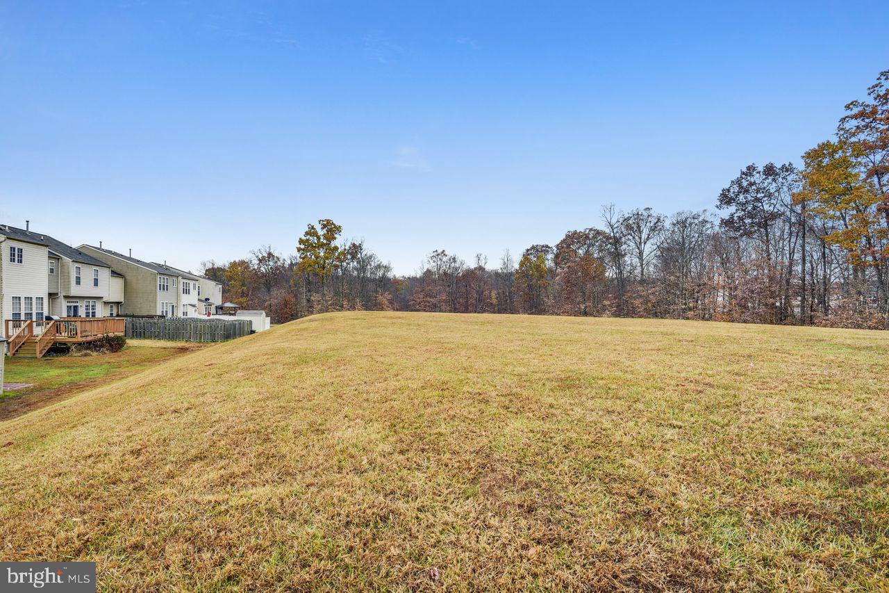 HOLLY WOODS - Residential