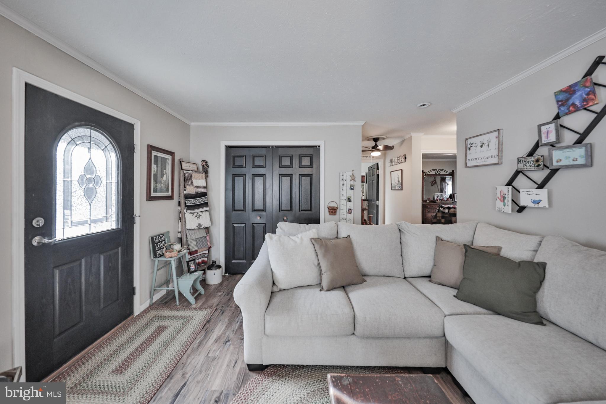 1242 BLUE MOUNTAIN CIRCLE