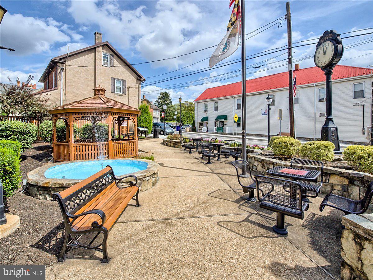 THURMONT WEST - Residential