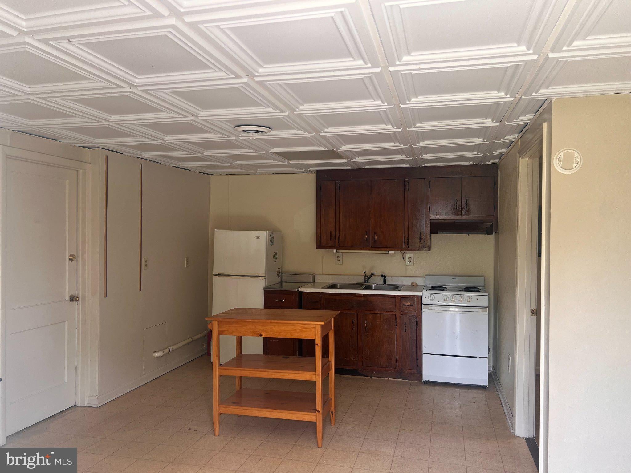 123 E BROADDUS AVENUE APT 5 5