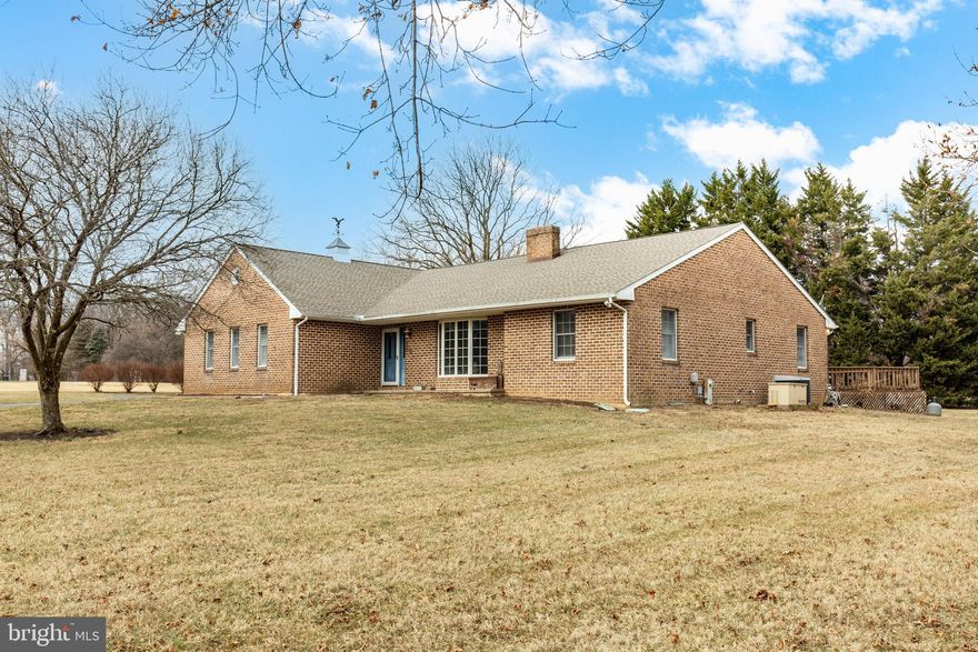 Large all brick custom rancher on a beautiful 1 acre lot in the sought after Hereford Zone. Some updates include newer roof, AC and water heater.
Needs cosmetic updates to make it shine again!

OFFER DEADLINE IS  Sunday 2/9 at noon...Thank you!