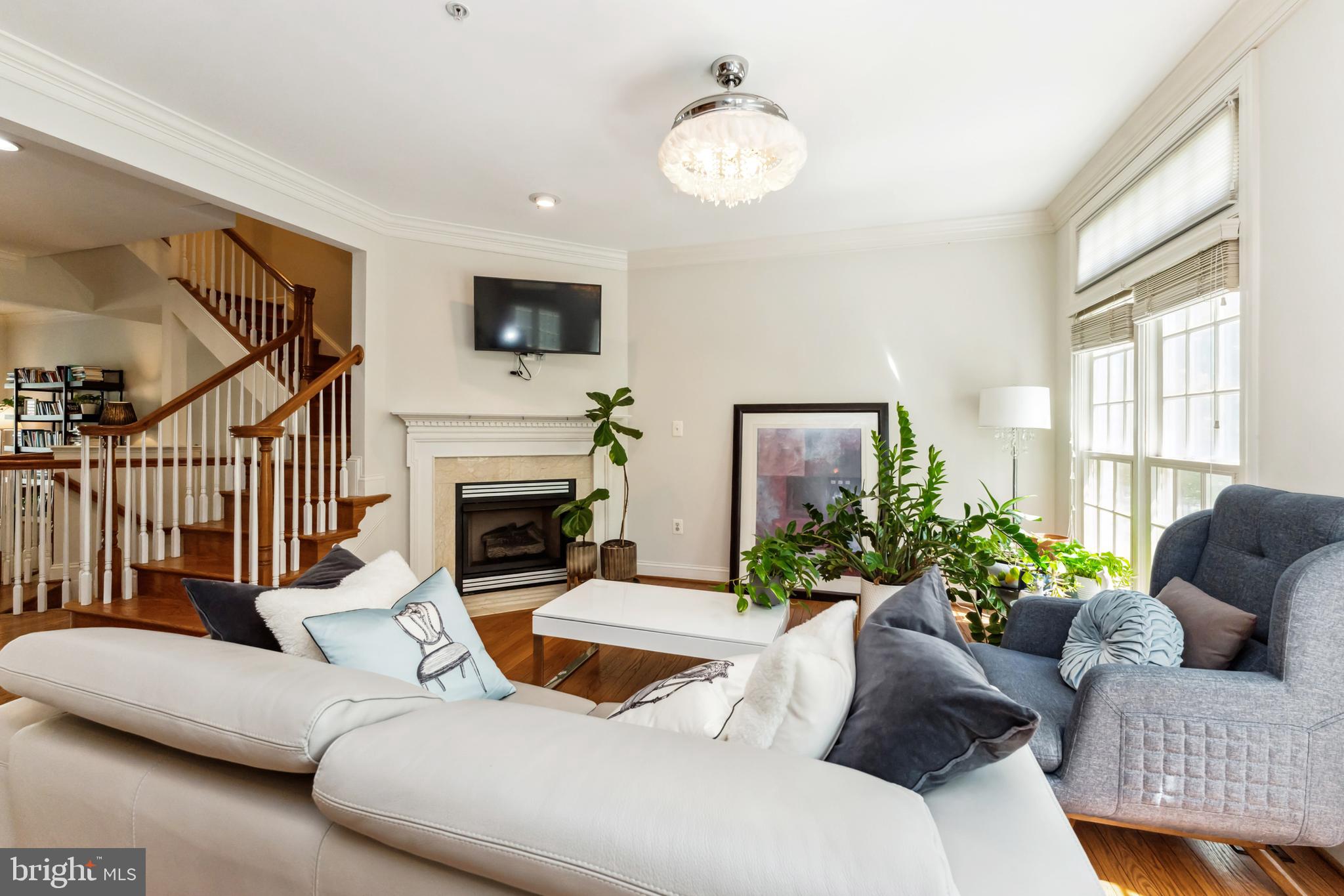 HUNTING RIDGE - Residential Lease