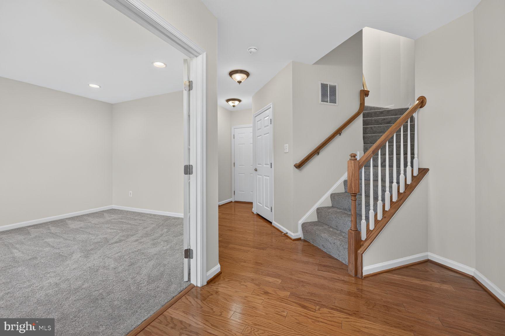 2293 MERSEYSIDE DRIVE
