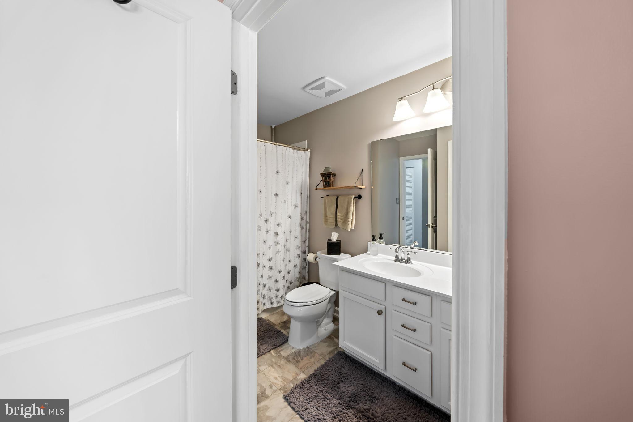 MEADOWVIEW - Residential