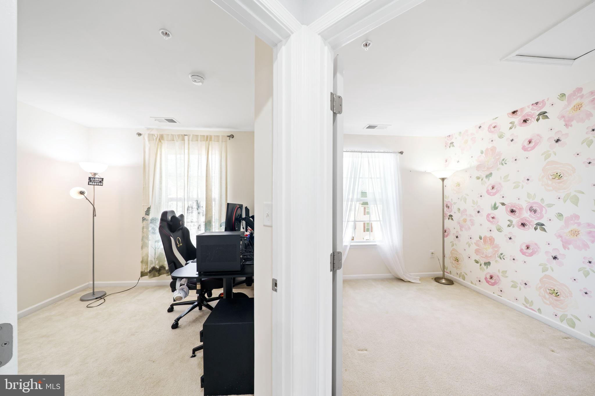 MEADOWVIEW - Residential