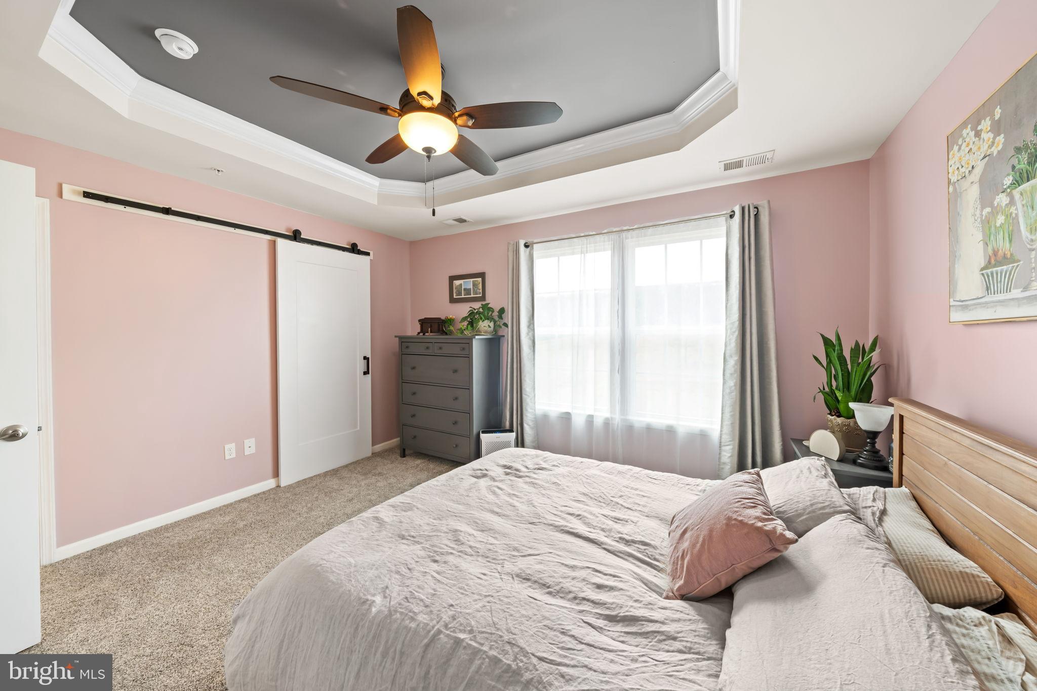 MEADOWVIEW - Residential