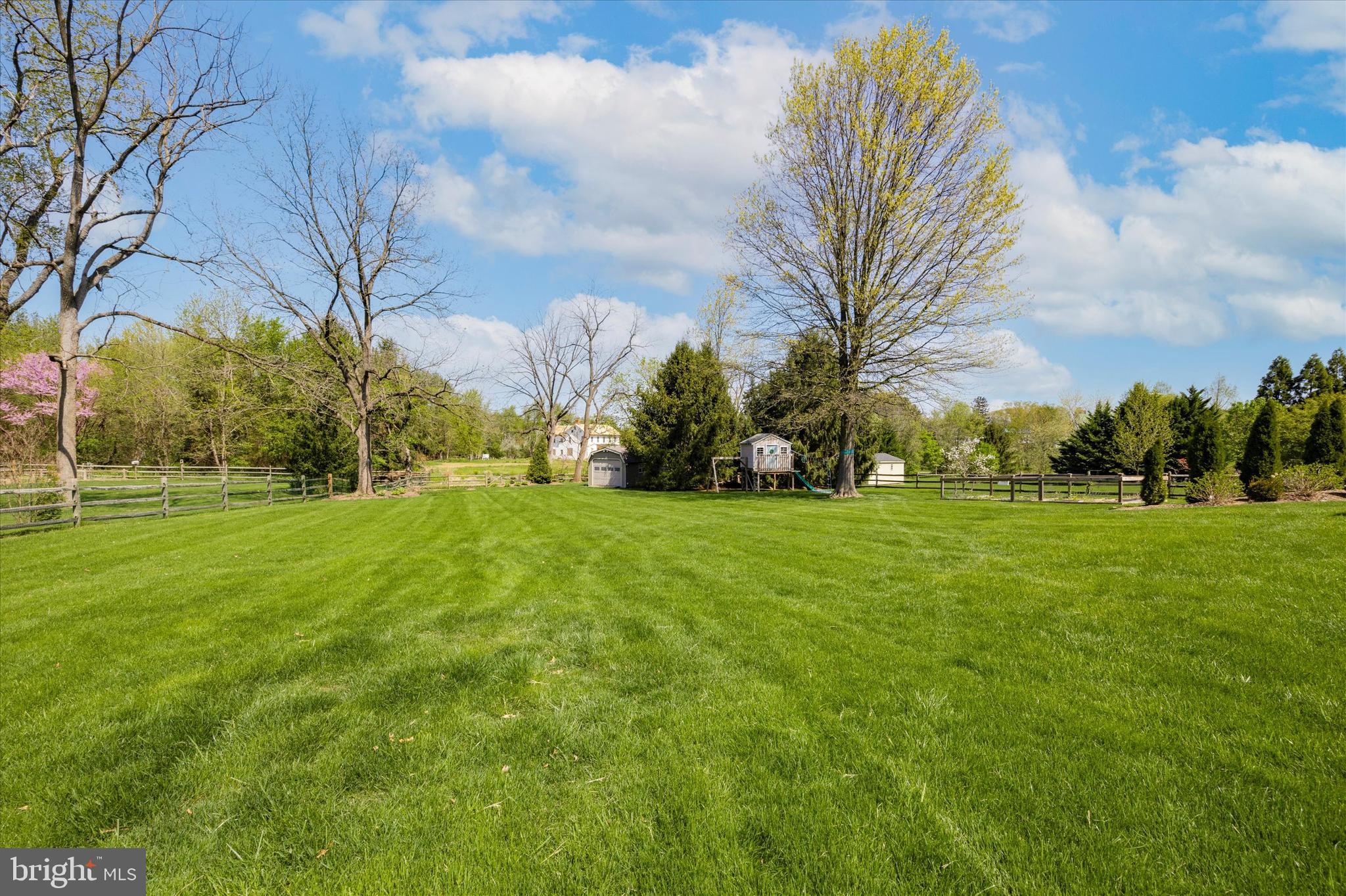 KENSWORTH - Residential