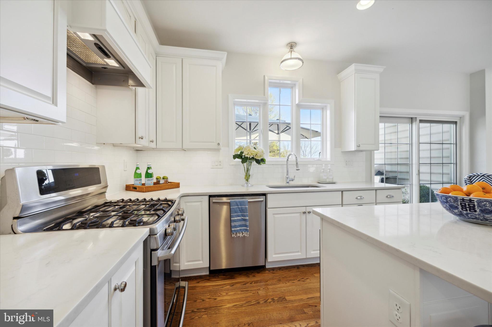 KENSWORTH - Residential