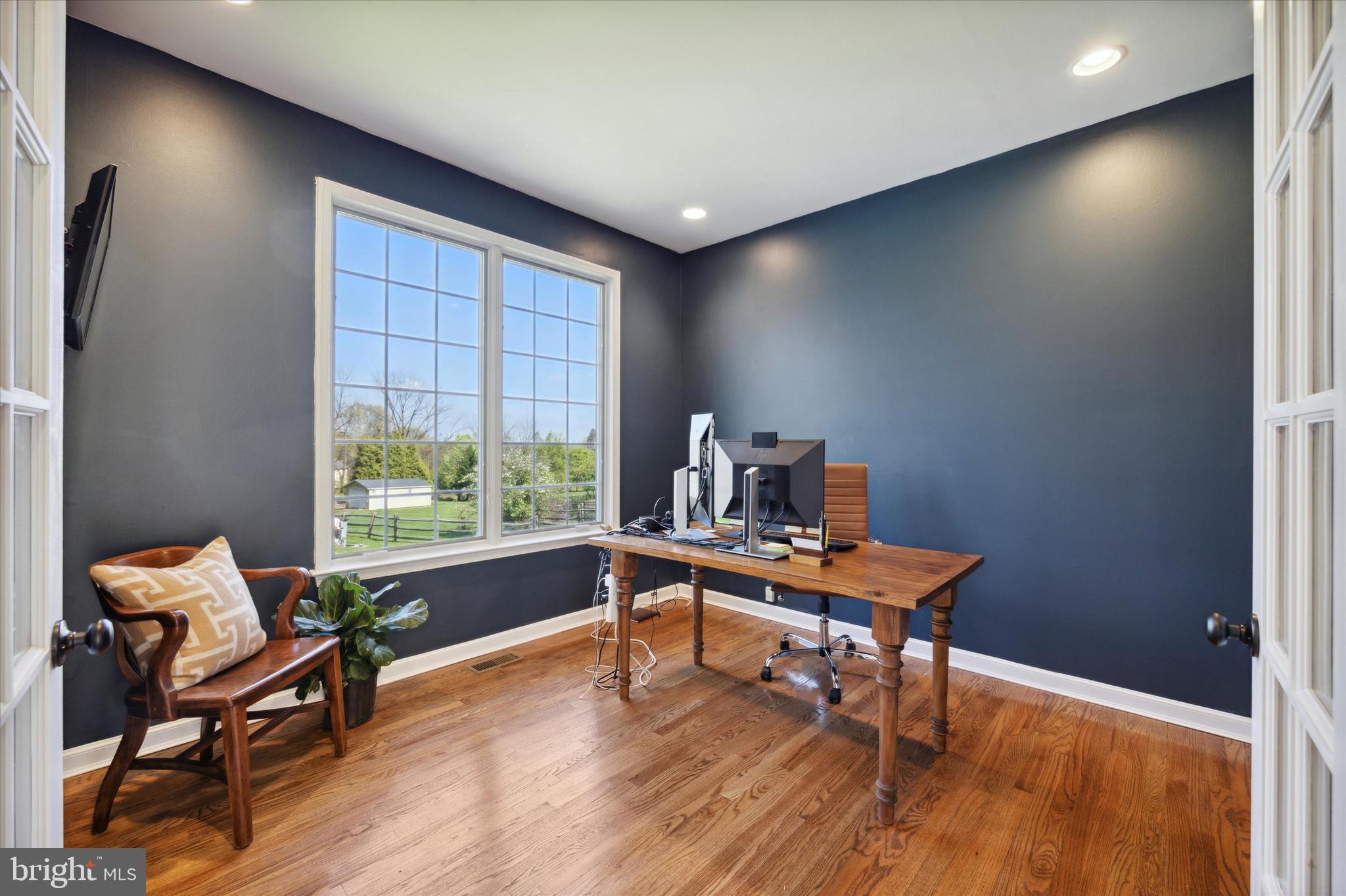 KENSWORTH - Residential