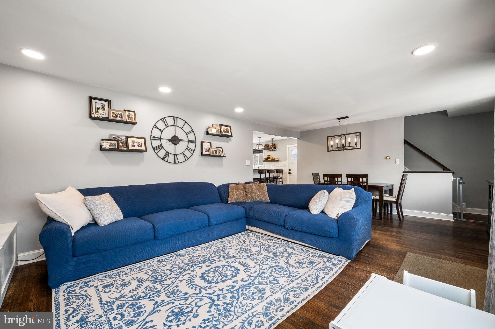 ROSLYN - Residential