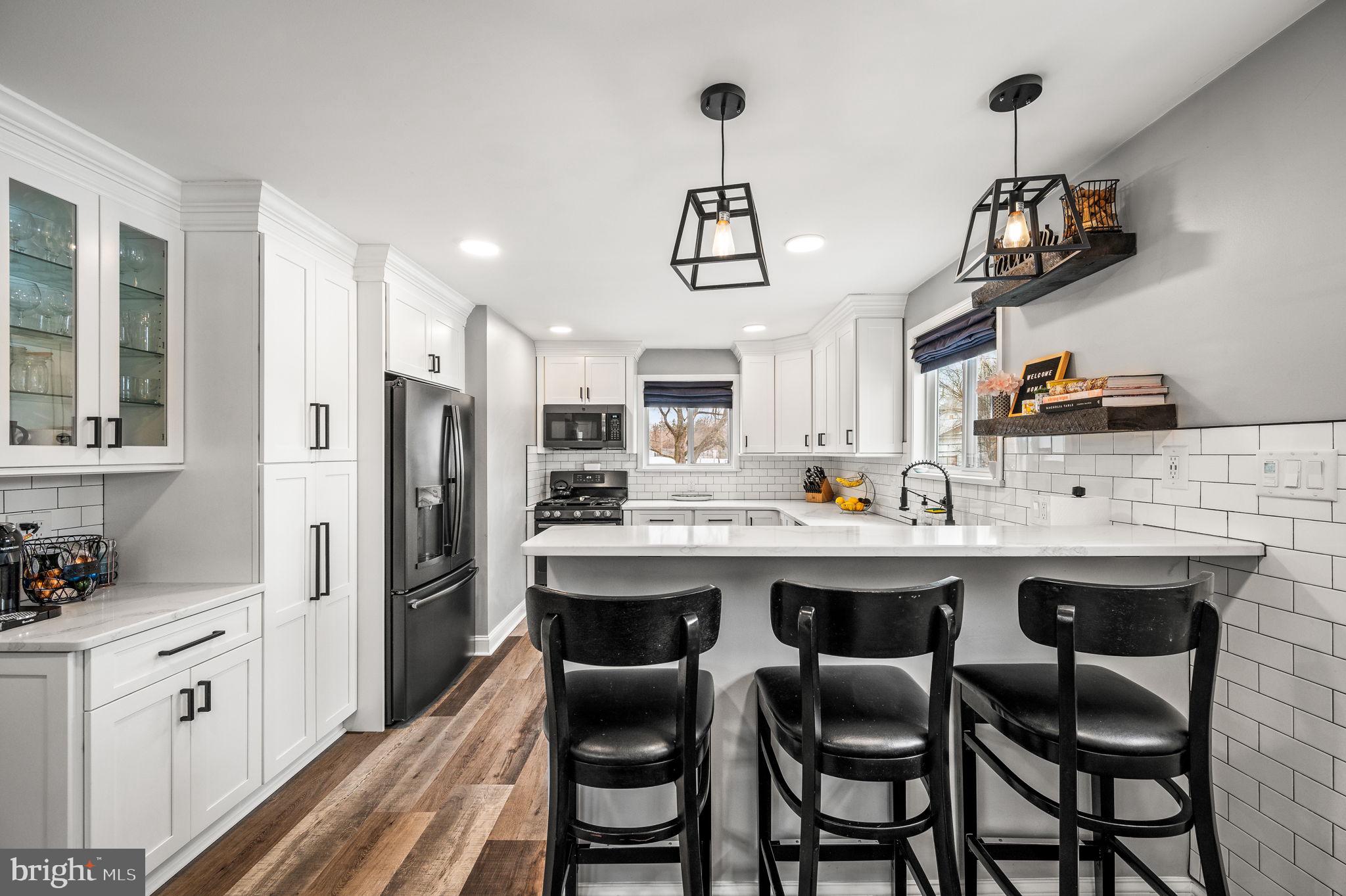 ROSLYN - Residential