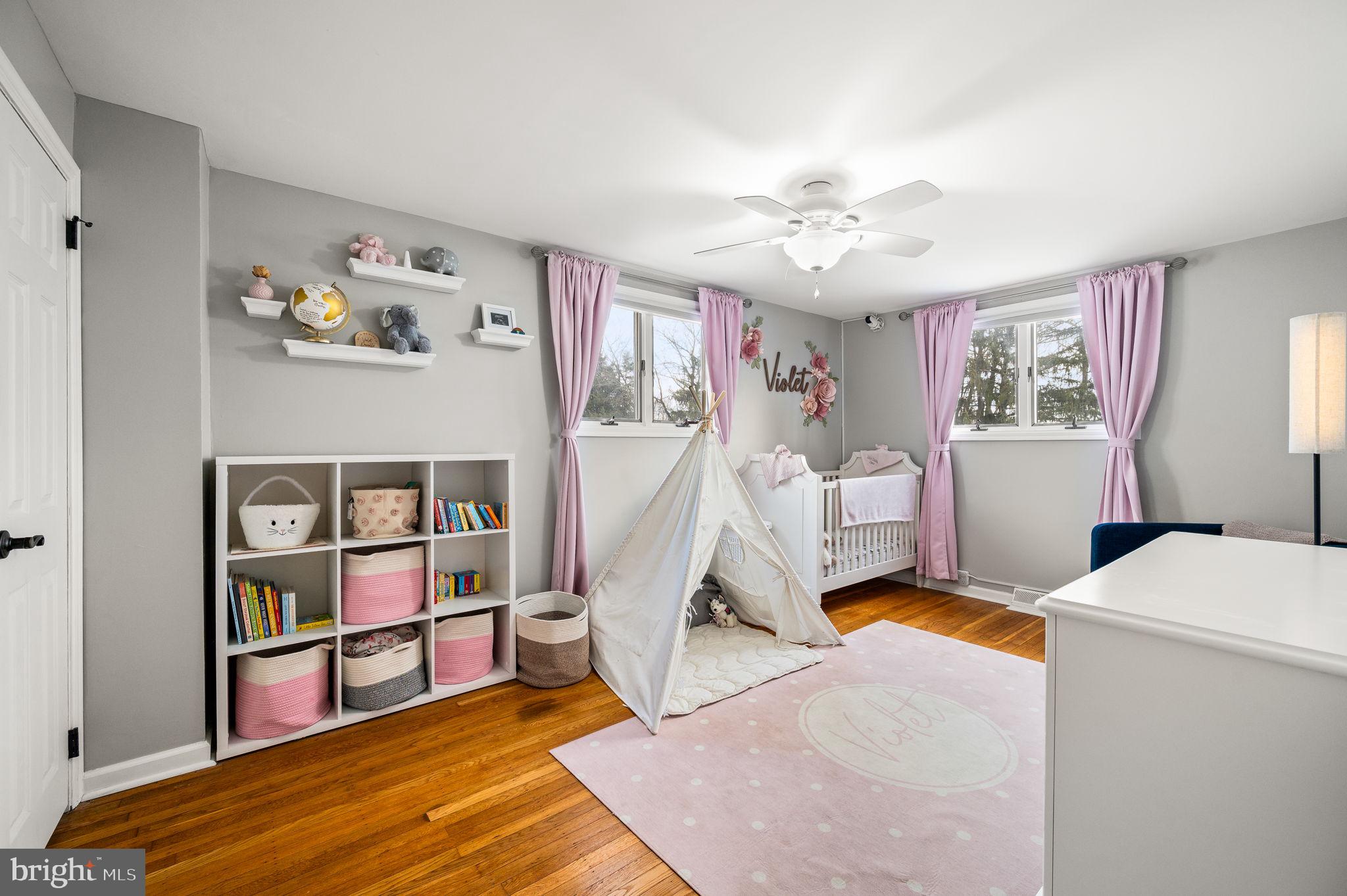 ROSLYN - Residential