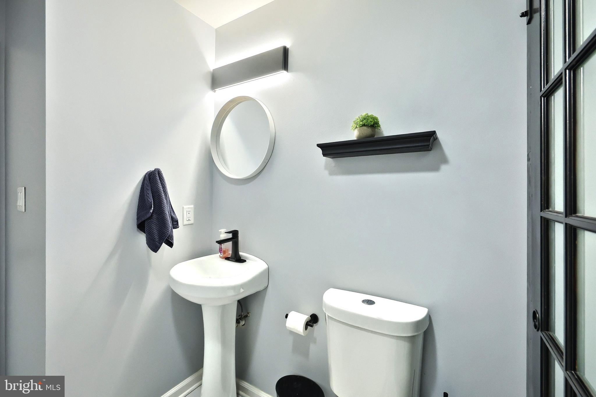 NORTH POINTE - Residential