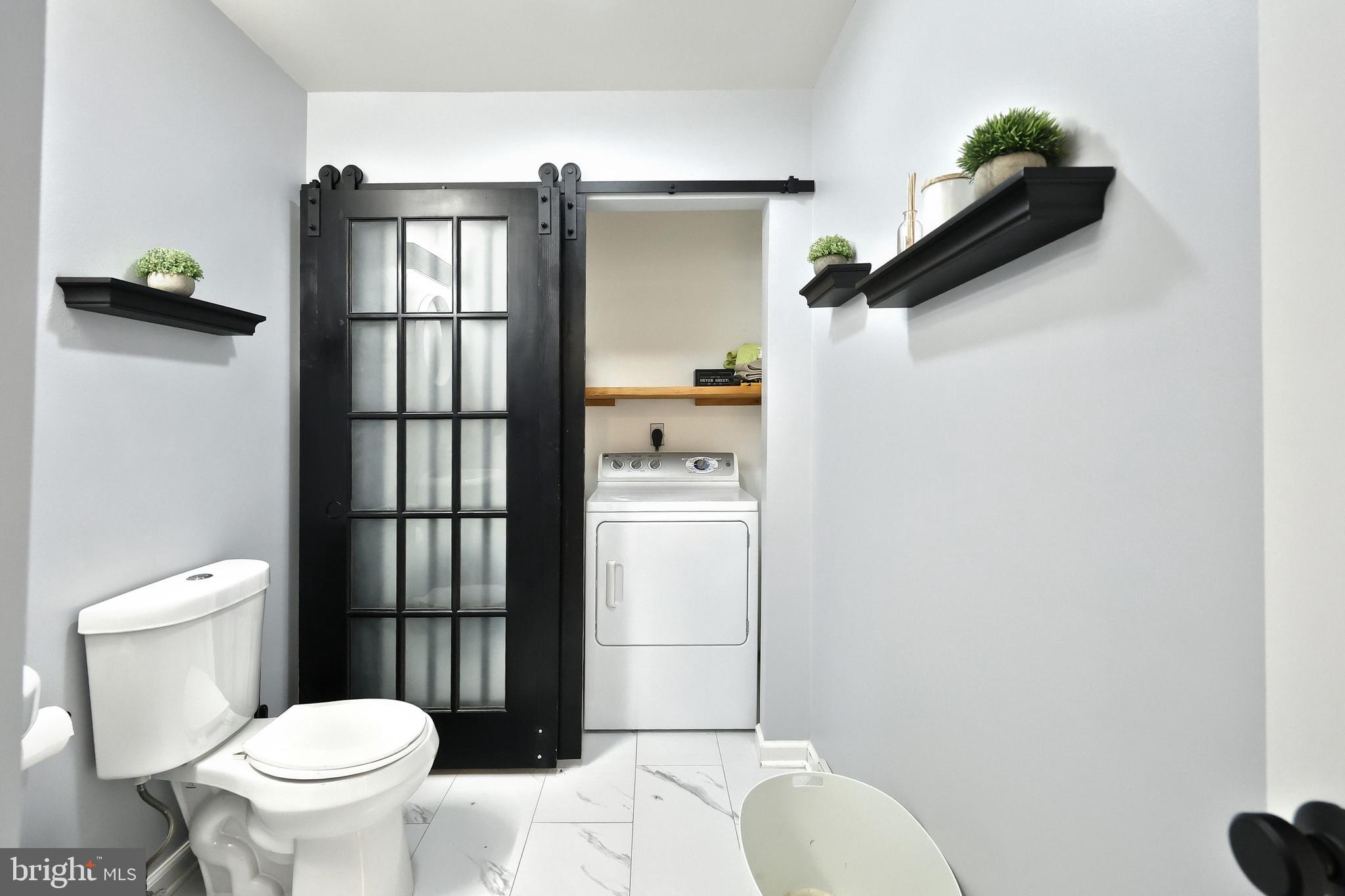 NORTH POINTE - Residential