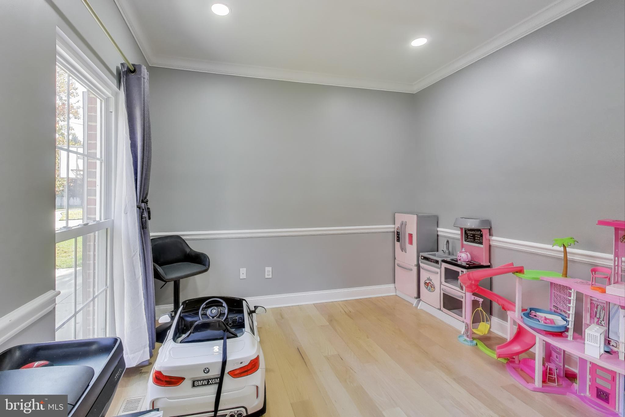 BROOKE MANOR FARMS - Residential