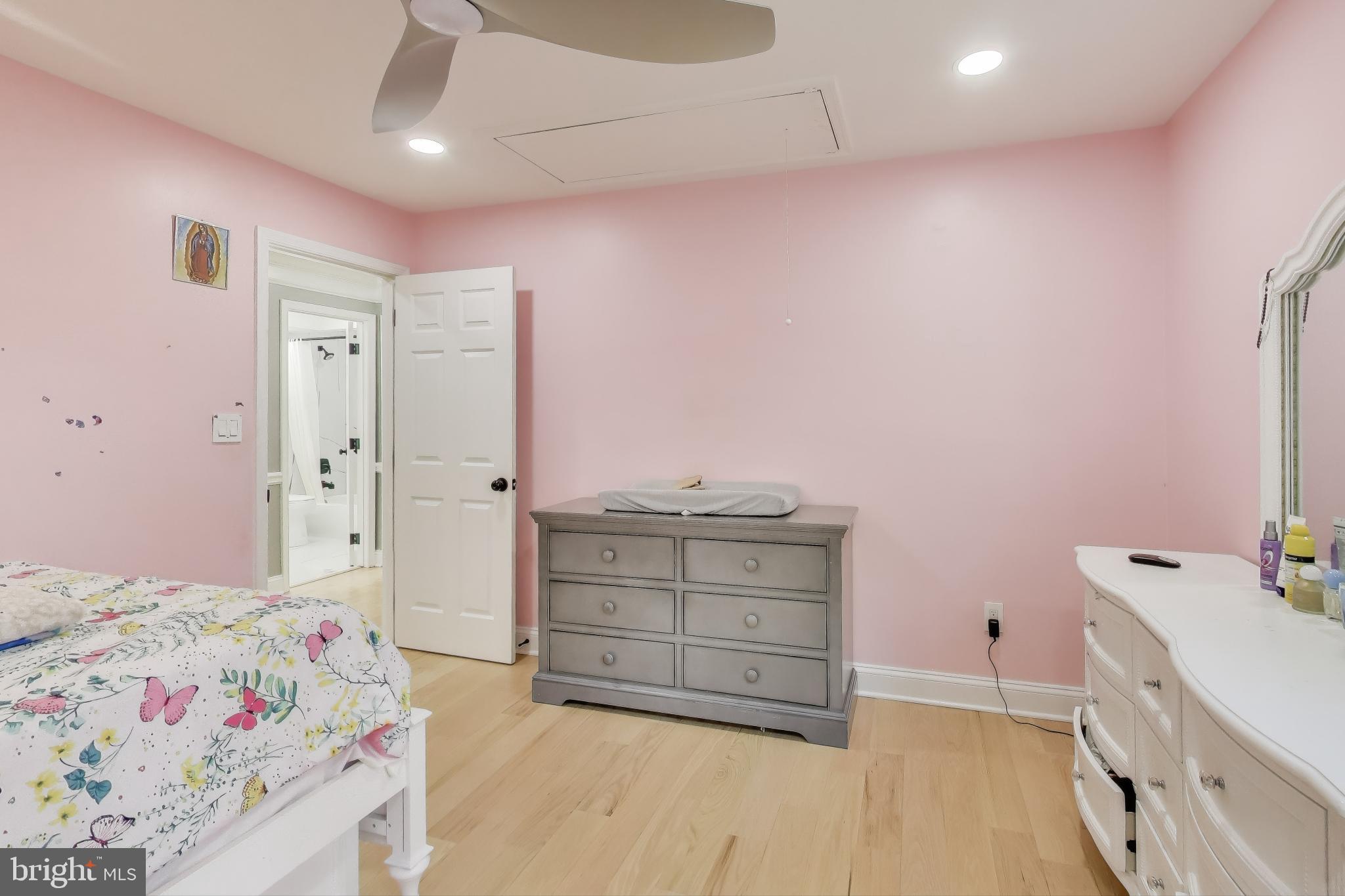 BROOKE MANOR FARMS - Residential