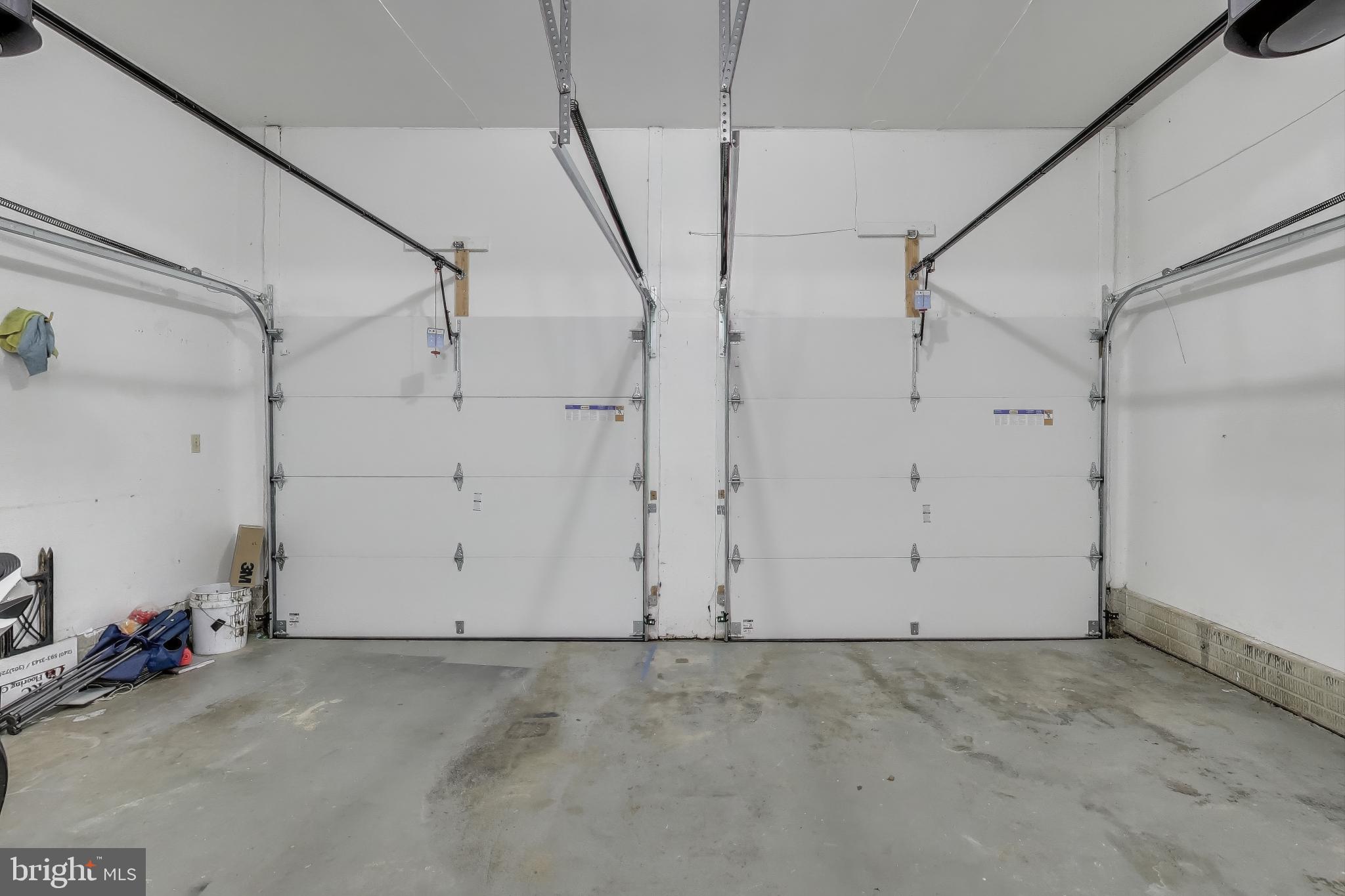 BROOKE MANOR FARMS - Residential