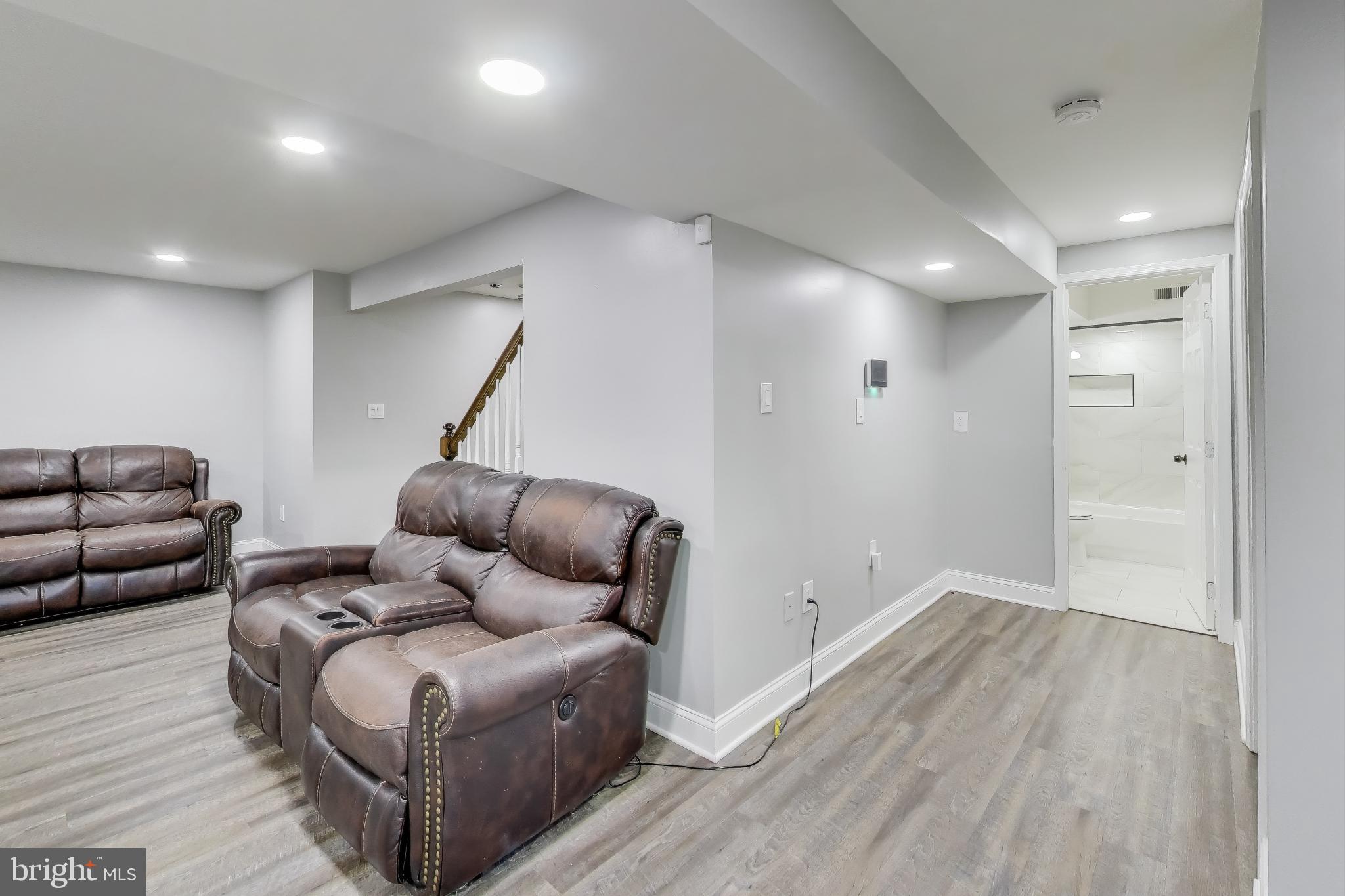 BROOKE MANOR FARMS - Residential