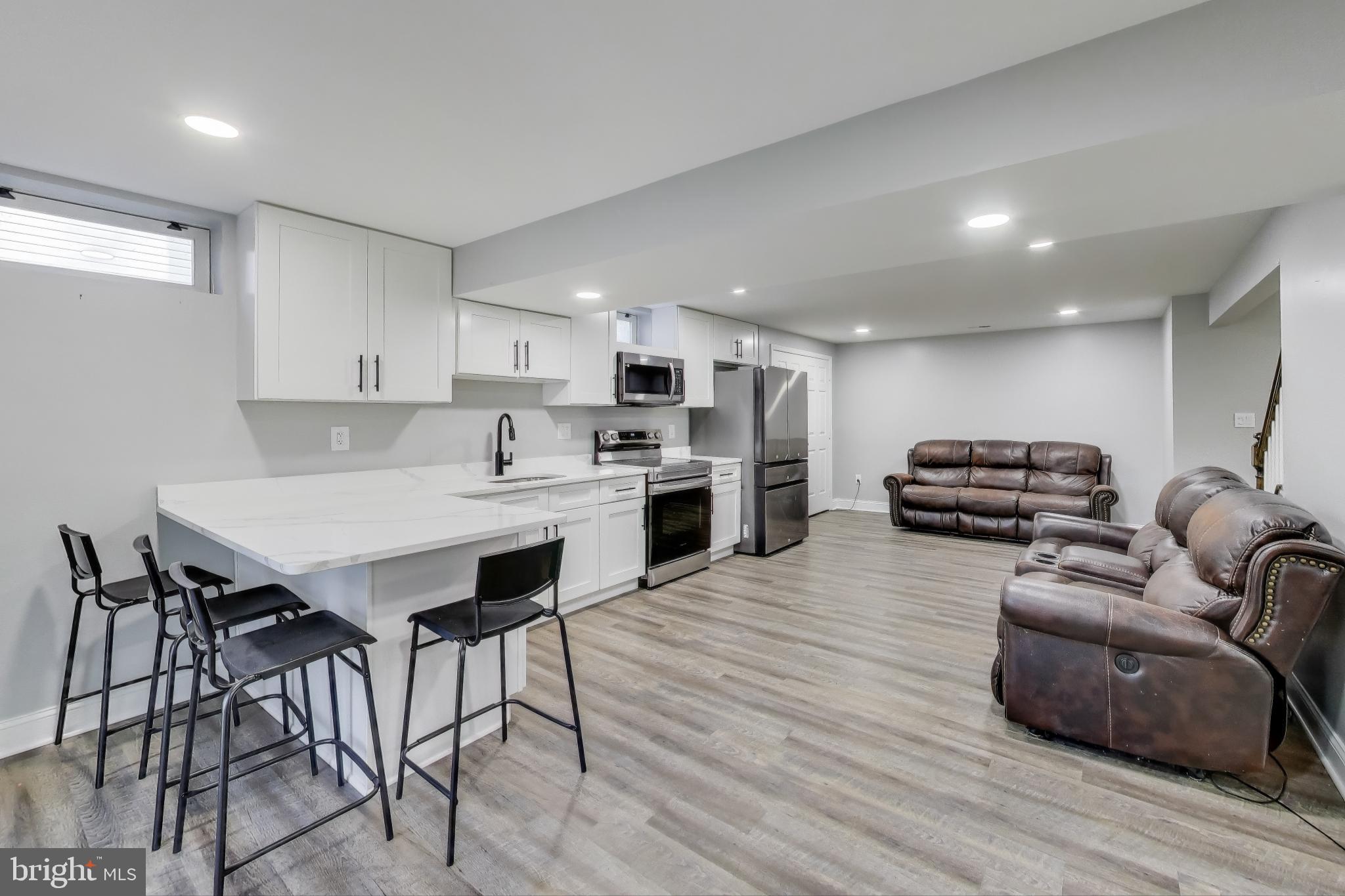 BROOKE MANOR FARMS - Residential