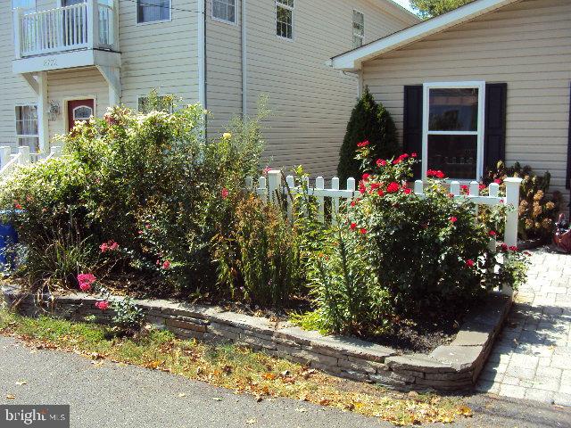 NORTH CHESAPEAKE BEACH - Residential