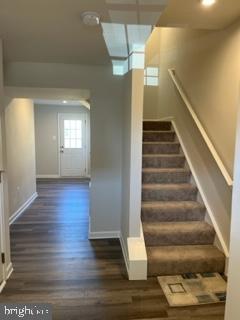 THE LAKES AT MARTINSBURG - Residential Lease