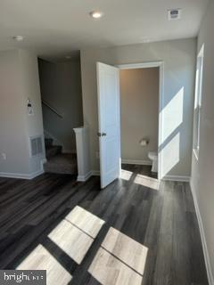 THE LAKES AT MARTINSBURG - Residential Lease