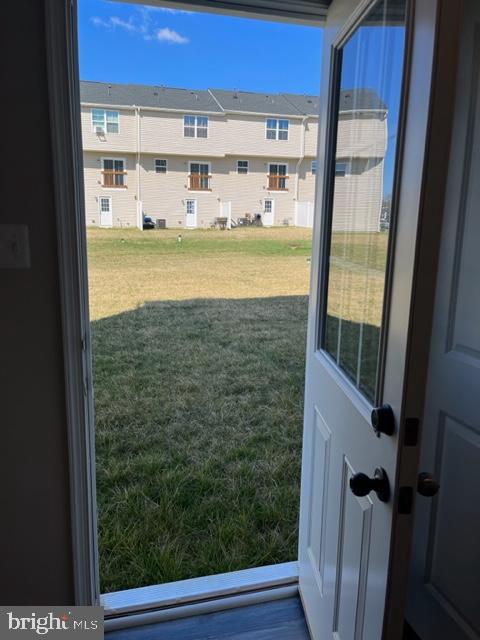 THE LAKES AT MARTINSBURG - Residential Lease