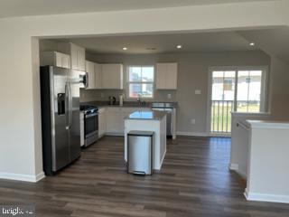 THE LAKES AT MARTINSBURG - Residential Lease