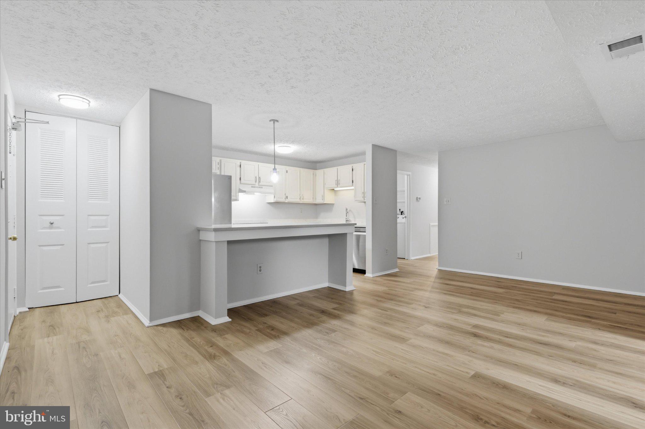 12217 PEACH CREST DRIVE 905-D