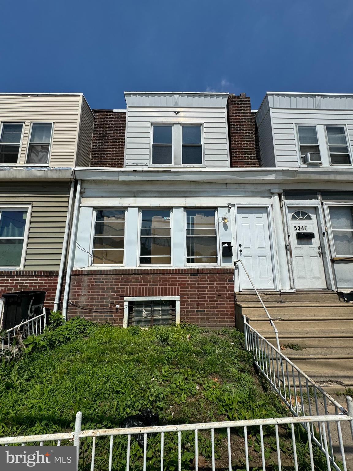 Discover 5349 Lindbergh Blvd, a spacious and clean 3-bedroom, 1-bathroom home located in Southwest Philadelphia, just steps from Bartram Gardens. This turnkey property is move-in ready and offers a great opportunity for homeowners or investors alike.
Featuring generous living space and a practical layout, this home is perfectly positioned near parks, public transportation, and local shops.
Don’t miss out — schedule your showing today!