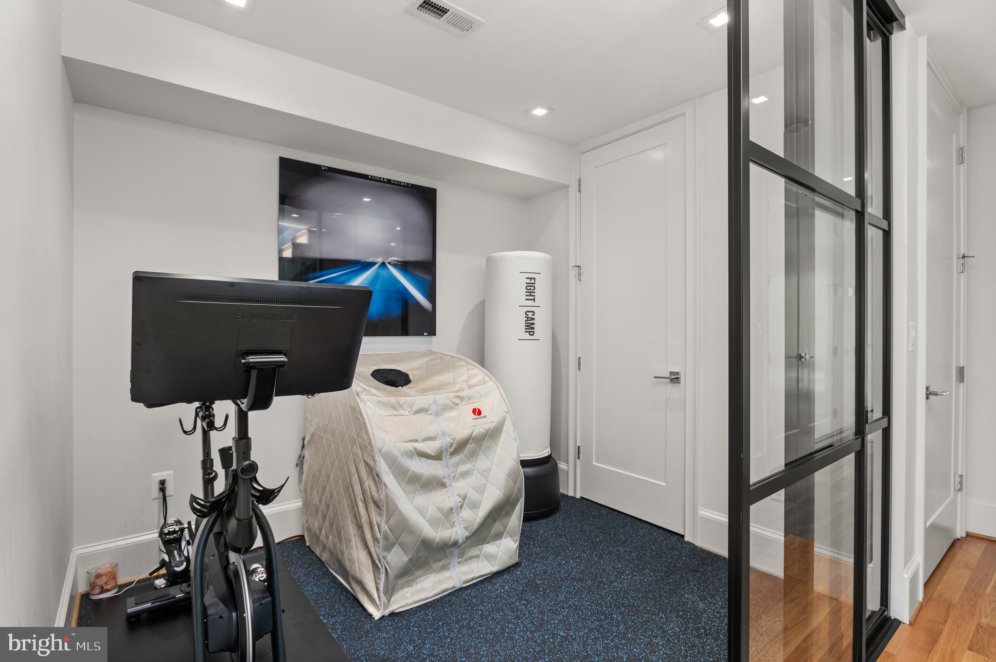 BURLEITH - Residential