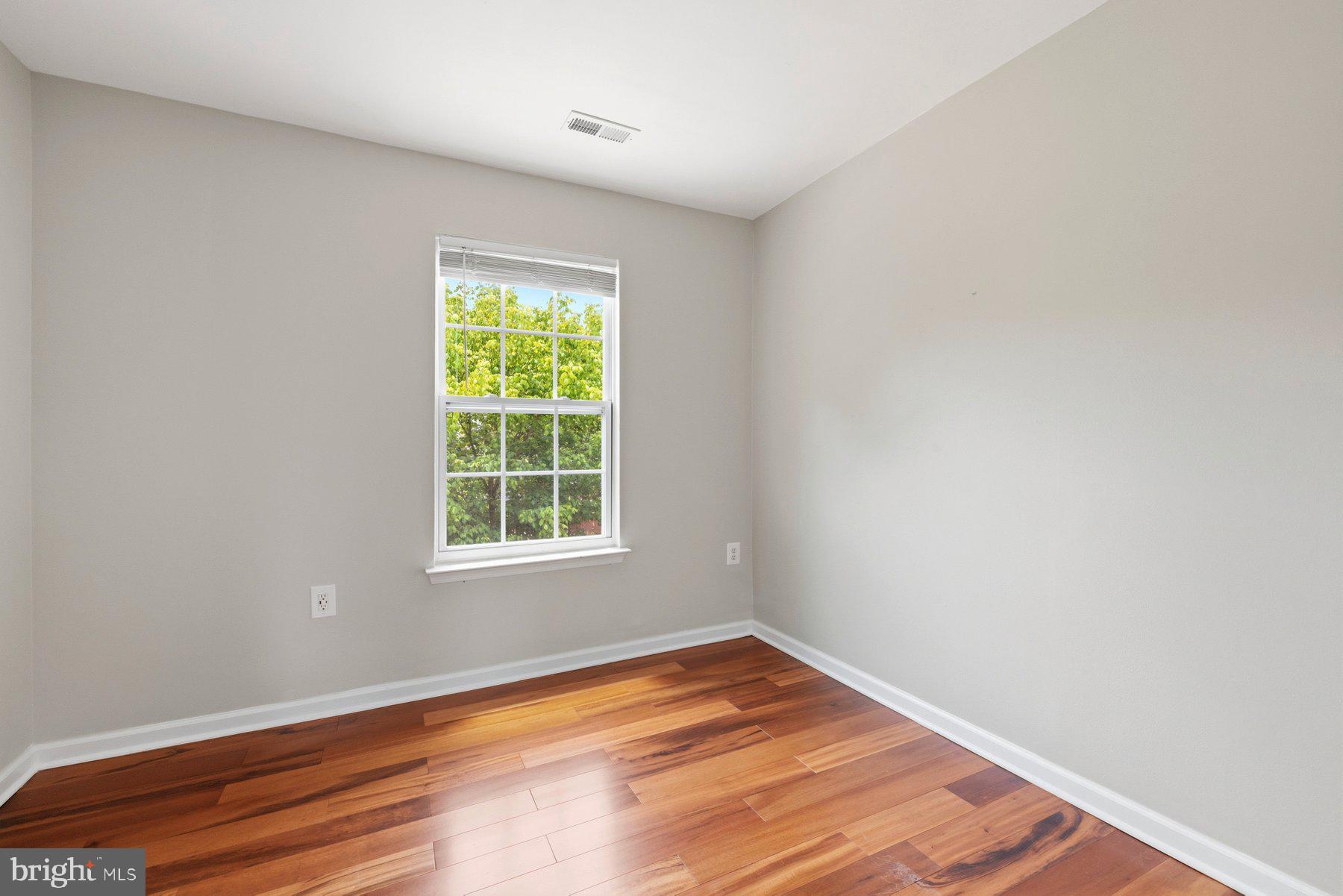 GERMANTOWN VIEW - Residential