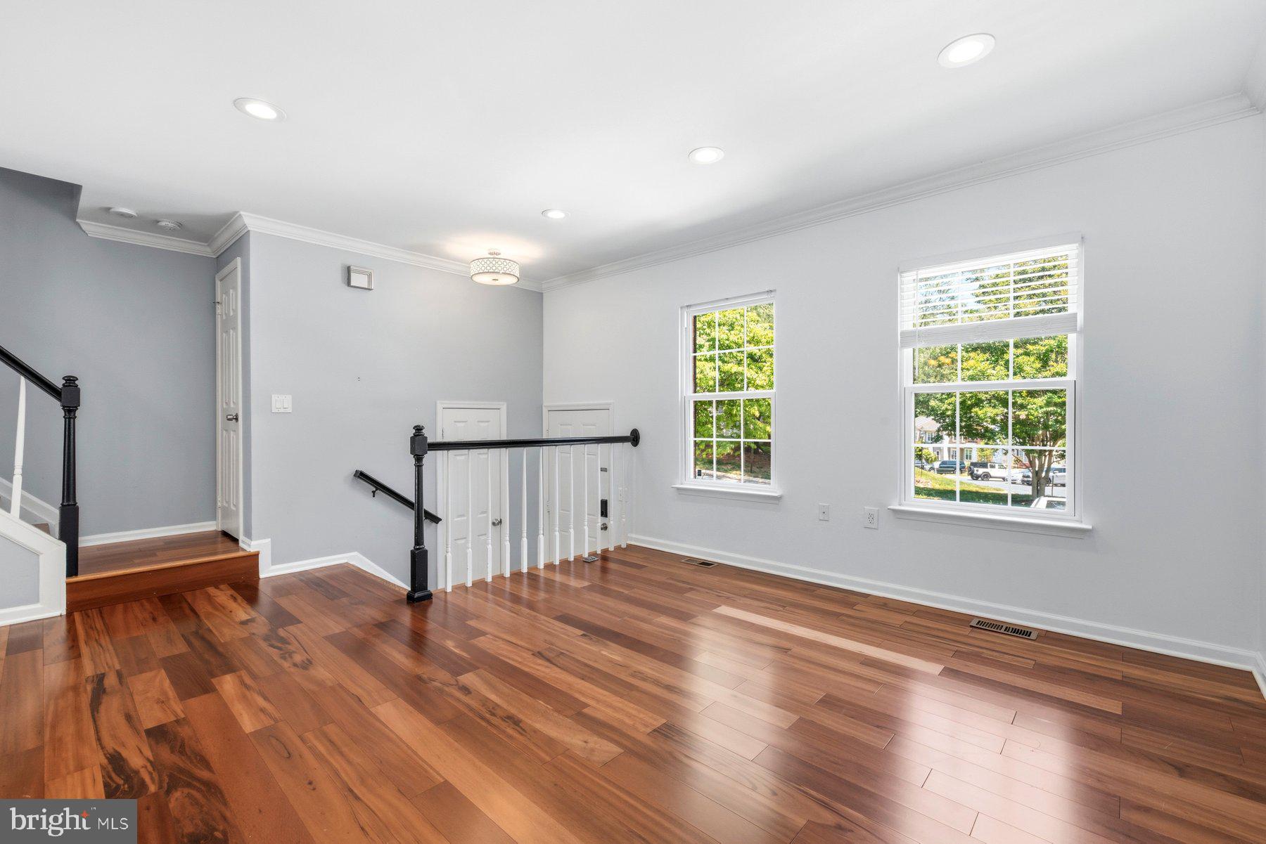 GERMANTOWN VIEW - Residential