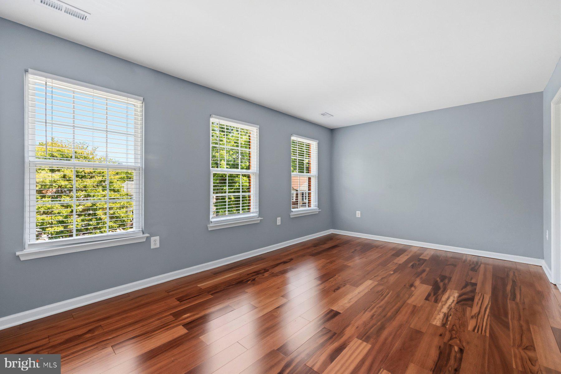 GERMANTOWN VIEW - Residential