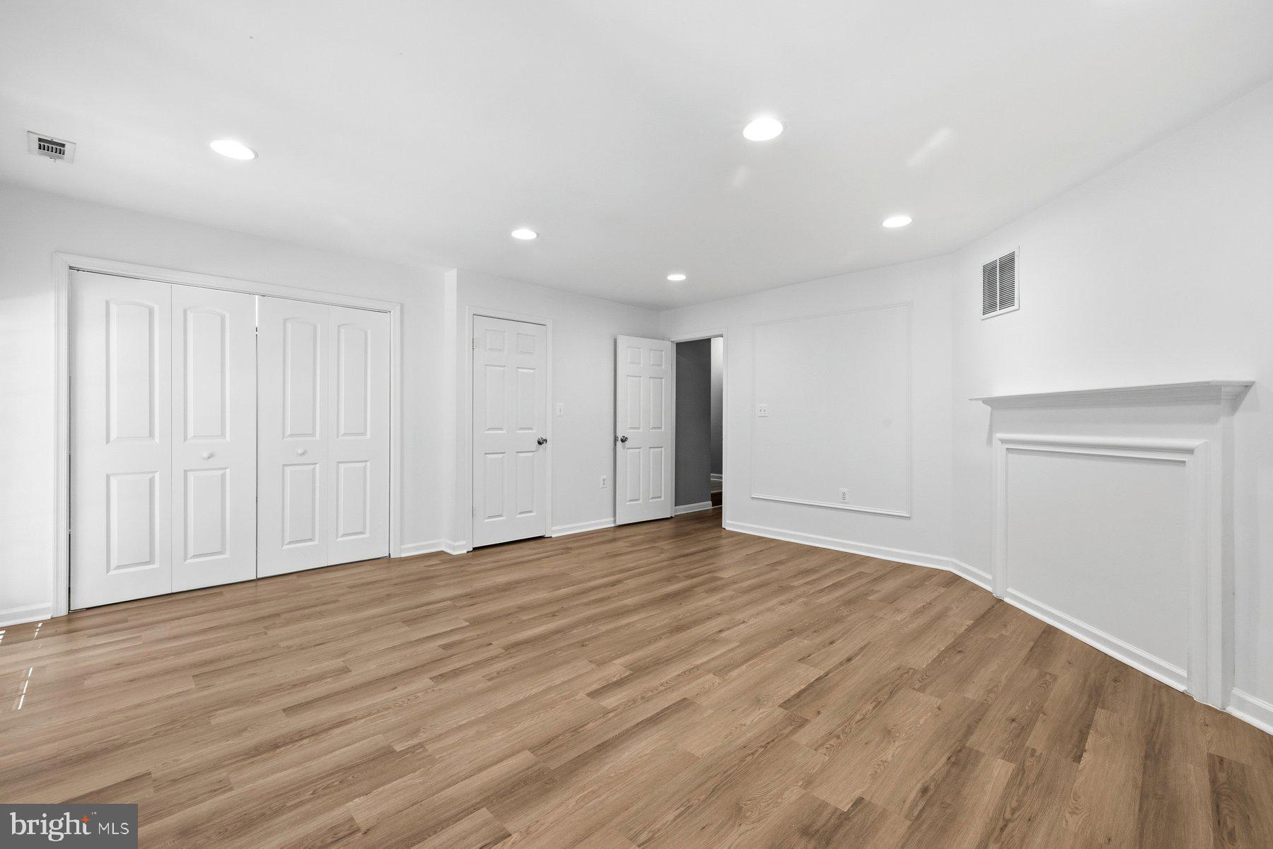 GERMANTOWN VIEW - Residential