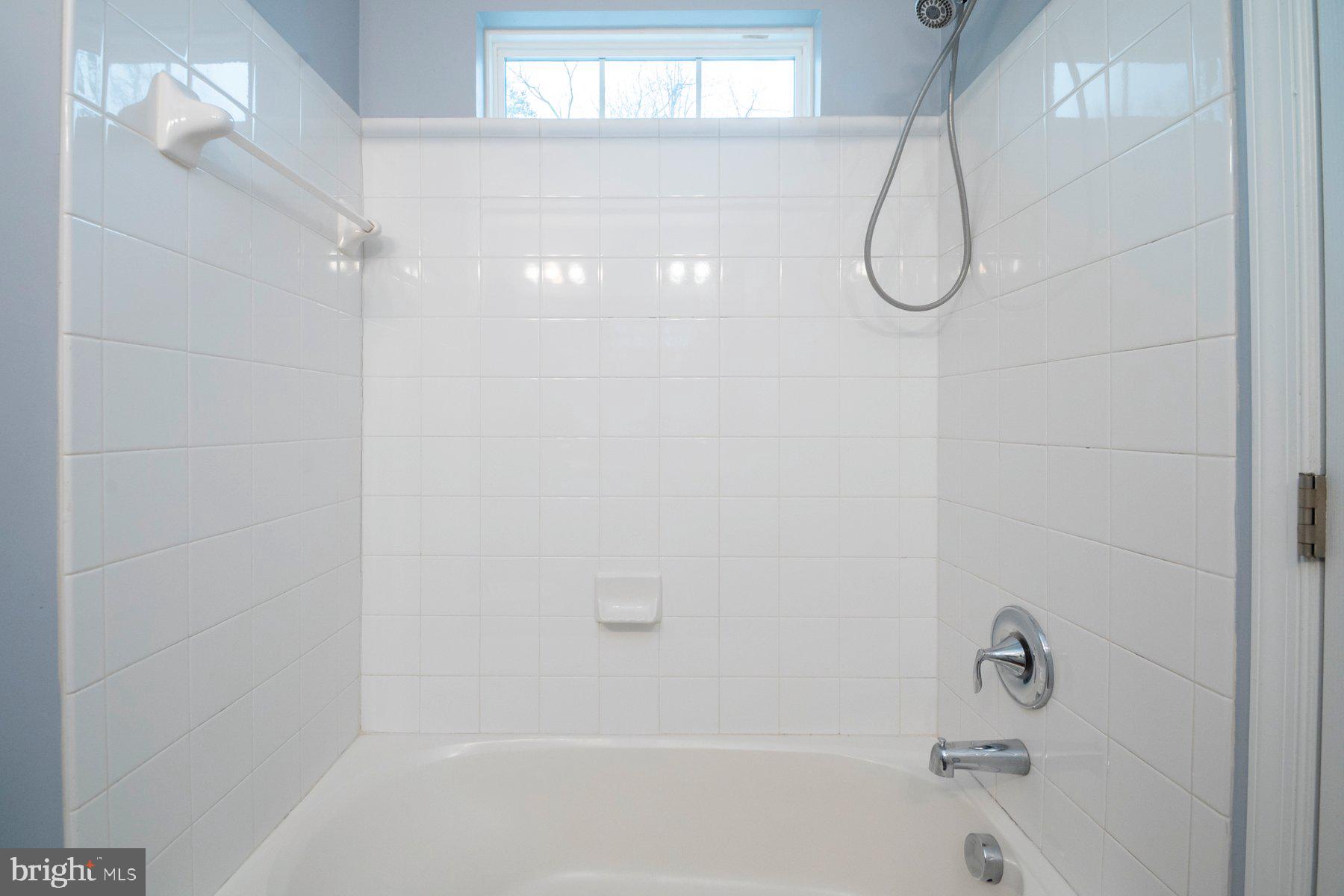 TANYARD SPRINGS - Residential