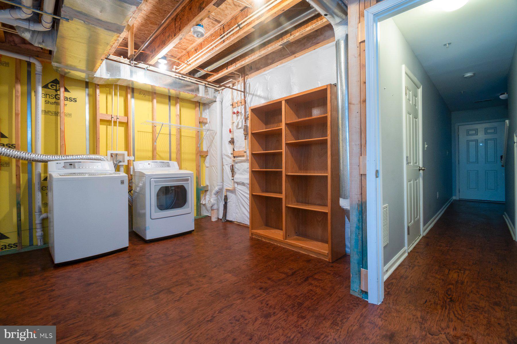 TANYARD SPRINGS - Residential