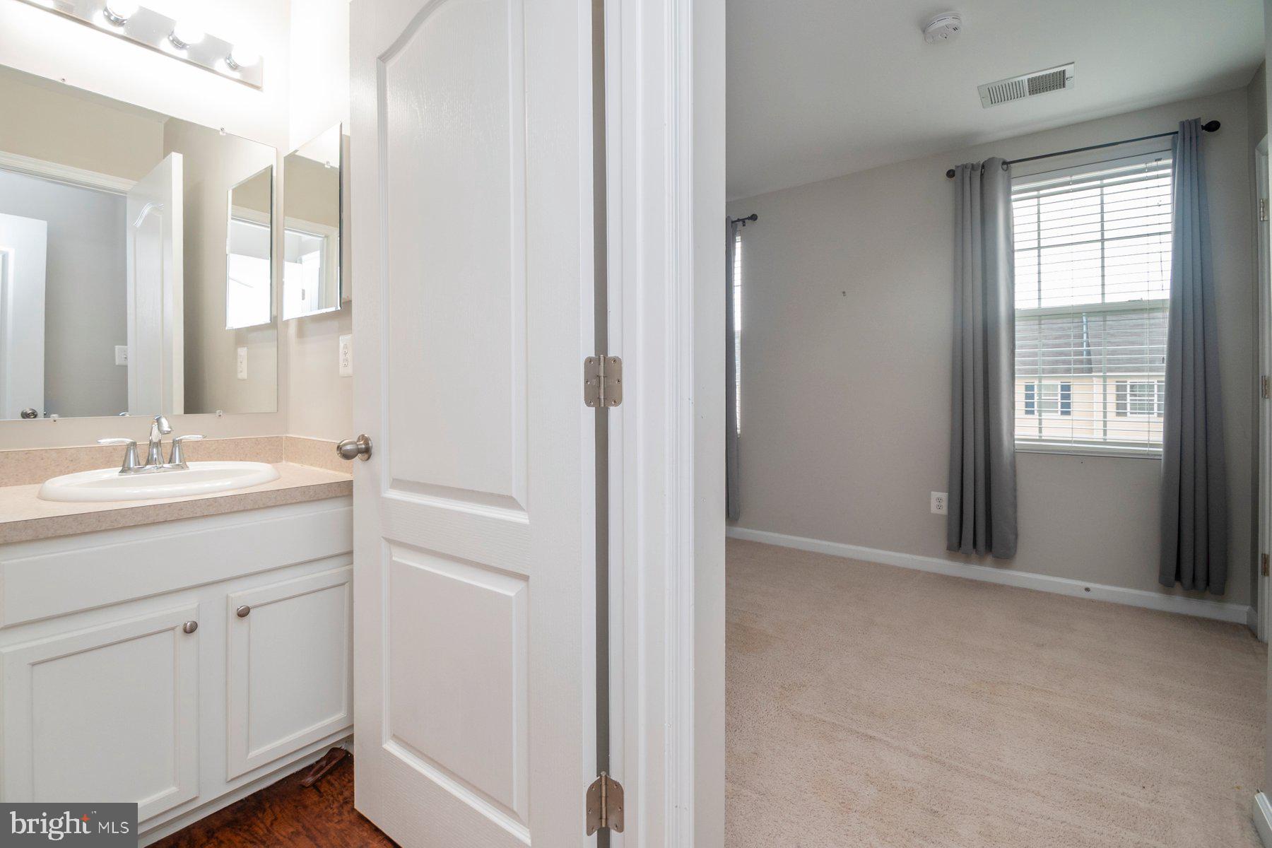 TANYARD SPRINGS - Residential