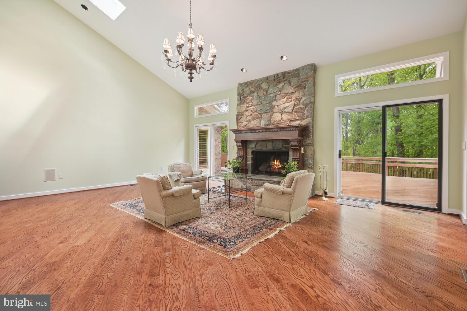 THE PALISADES - Residential