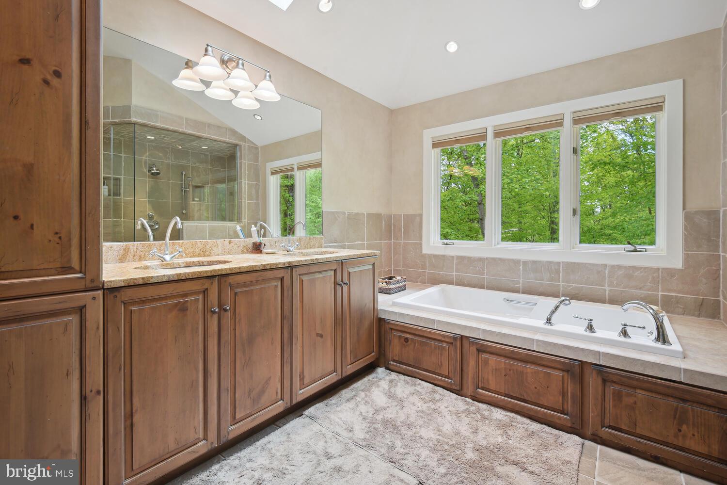 THE PALISADES - Residential